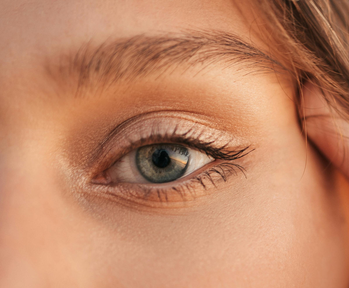 Why Your Eyebrows Need Batana Oil